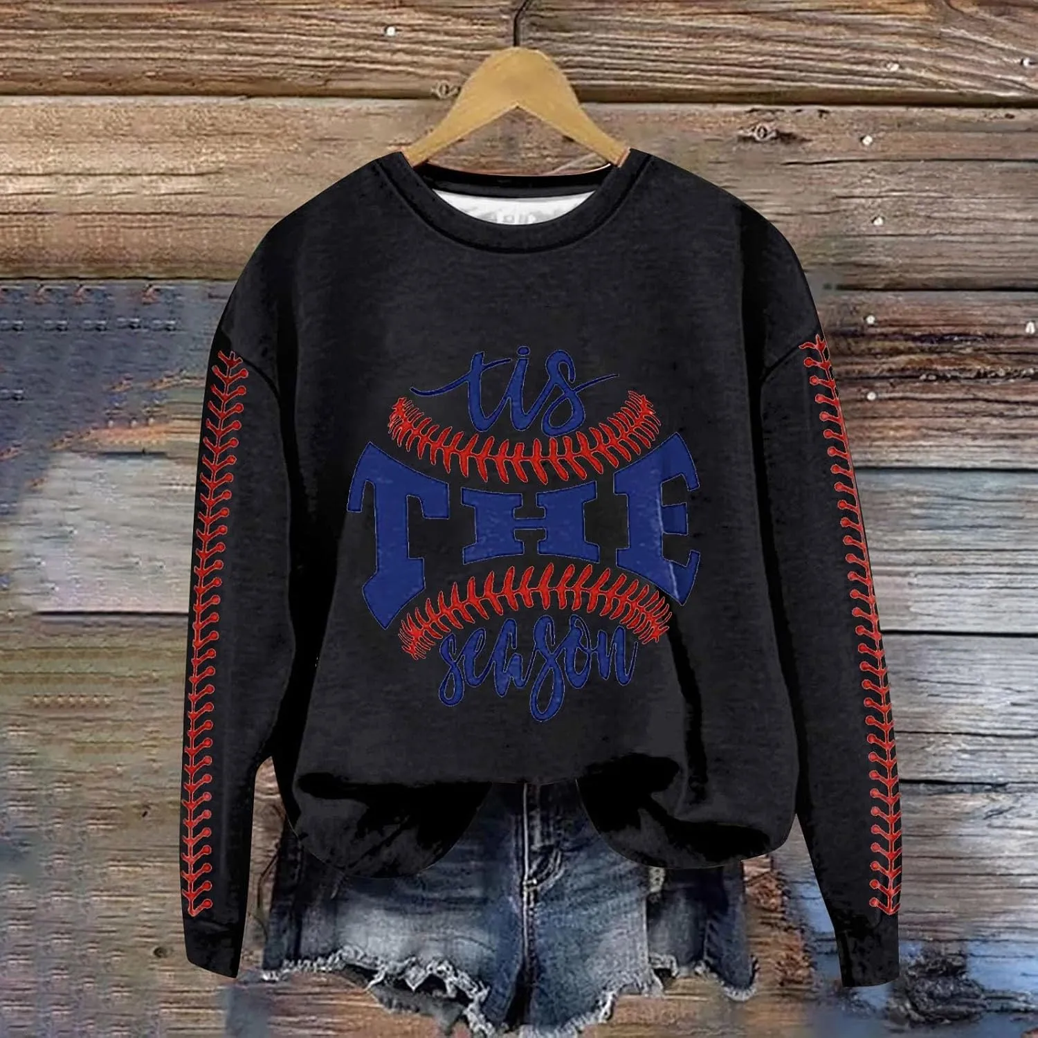 Para Casual Convention For Tarot And Brews Classic Sweatshirt Black Sweatshirt Maroon Game Day Outfits Sequin