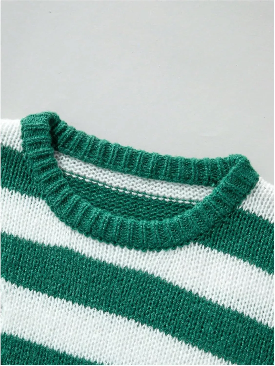 Verdusa Men's Distressed Contrast Binding Round Neck Sweater Striped Long Sleeve Knit Top