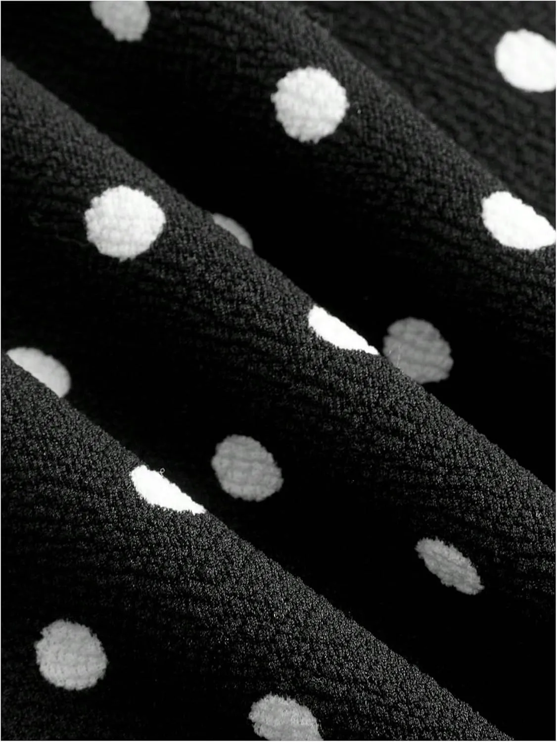 Verdusa Women's Polka Dots Bow Lace Cami Top Sleeveless V Neck Fitted Camisole